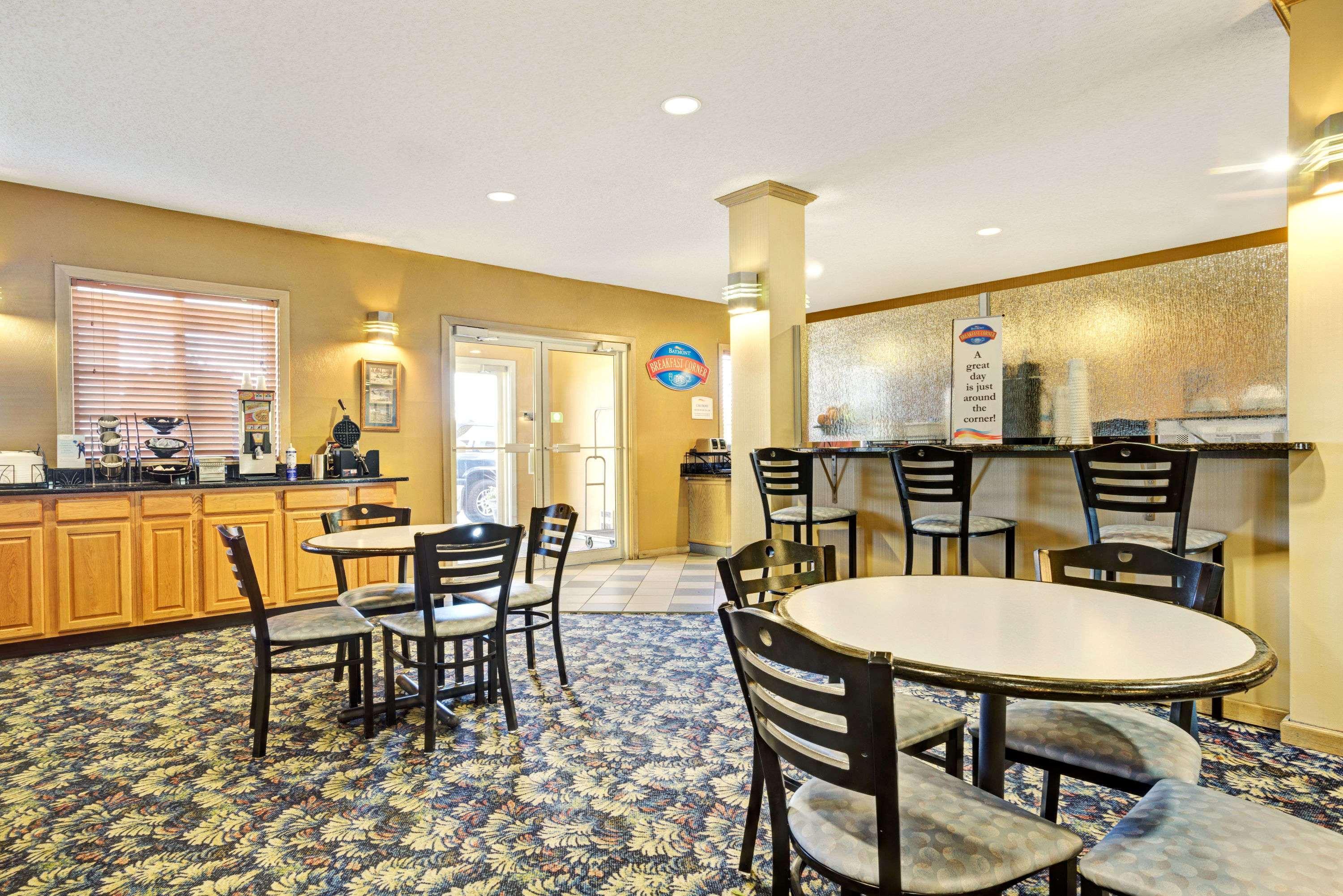 Baymont By Wyndham Wahpeton Hotel Luaran gambar