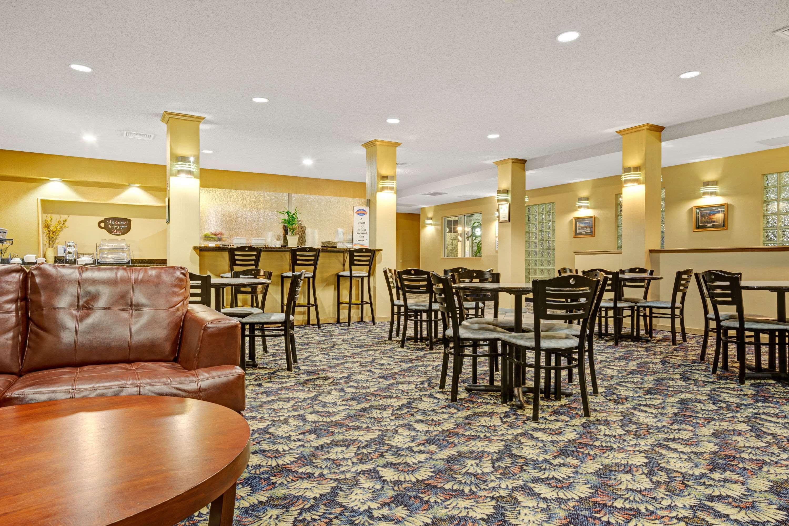 Baymont By Wyndham Wahpeton Hotel Luaran gambar